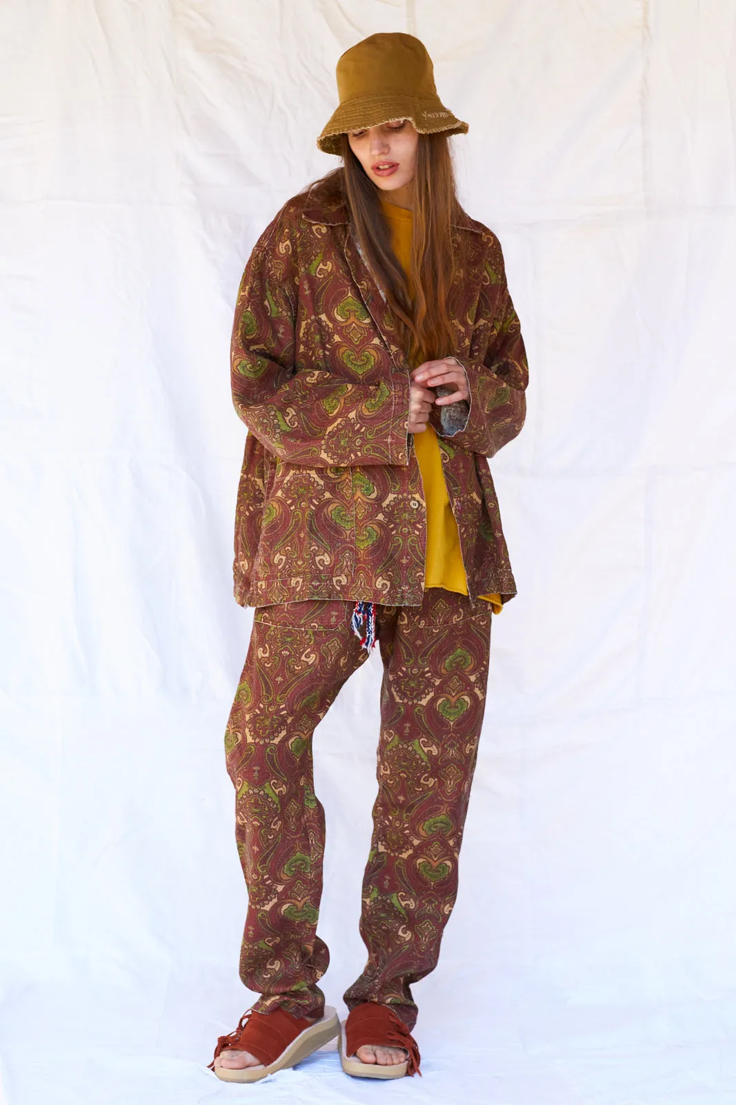 Peace Paisley Linen  in Burgundy