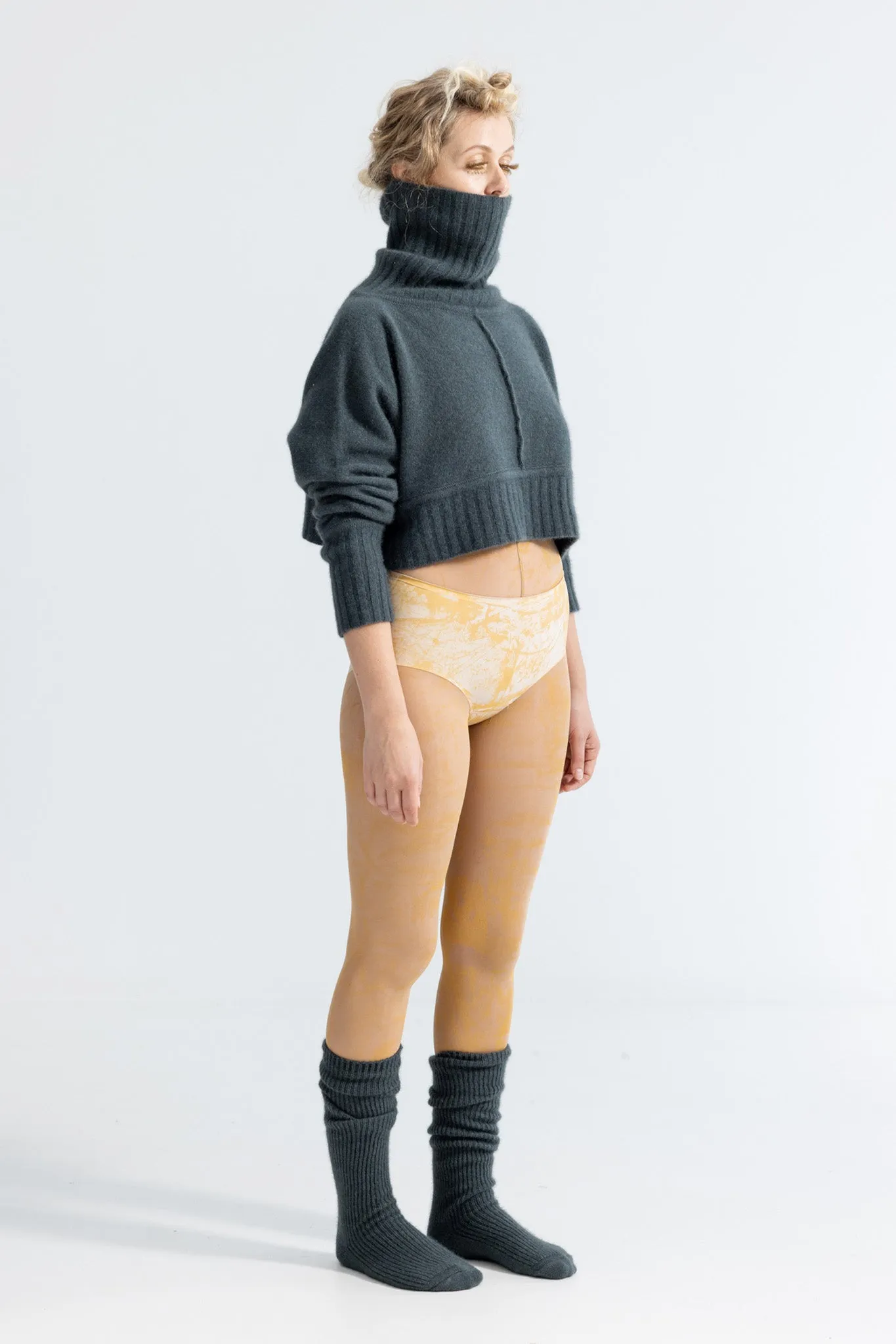 U Turtle Crop Crop | Midnight